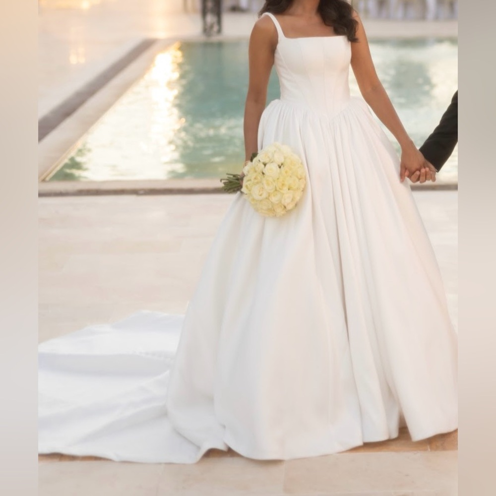 Essenes of Australia D4145 wedding dress